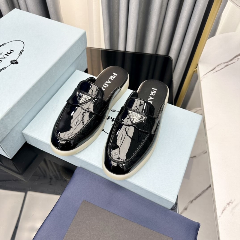 Pra*a casual shoes